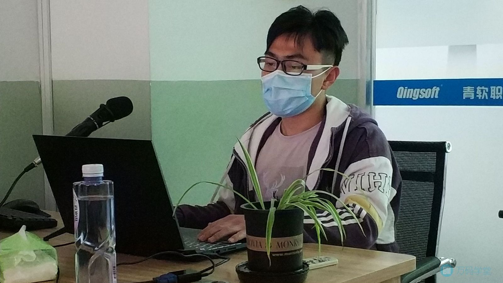 充实才会获得真正的快乐